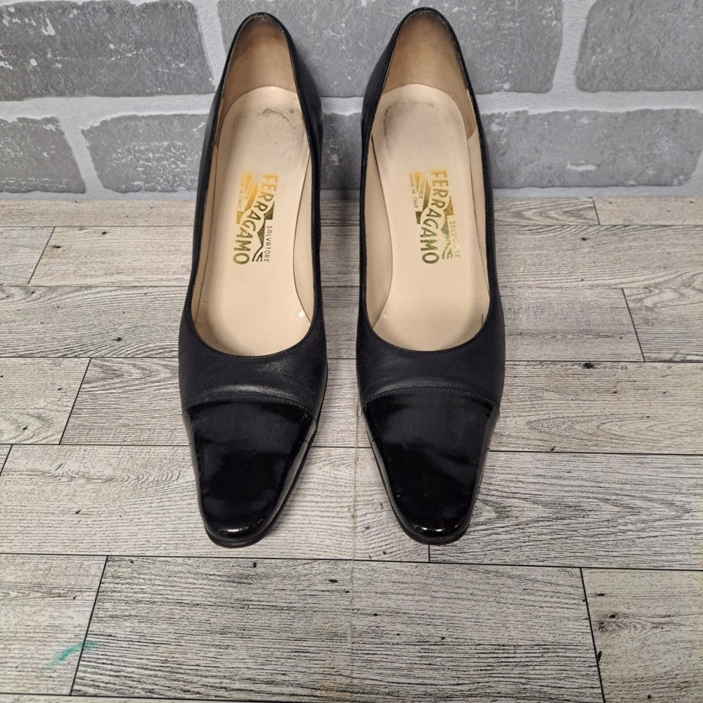 Salvatore Ferragamo Womens DE 56368C61 Womens Black Slip-On Pumps Shoes Size 8